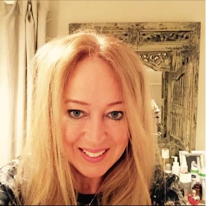 Fulham FC season ticket holder. Account Director, Edelman Health