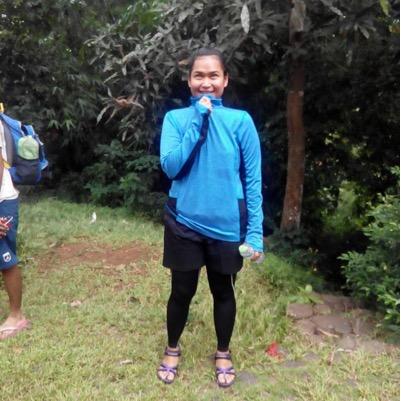 mata sipit, pipi tembem, hidung pesek, kulit hitam, badan gemuk, tubuh pendek, otak bodoh. yes i am