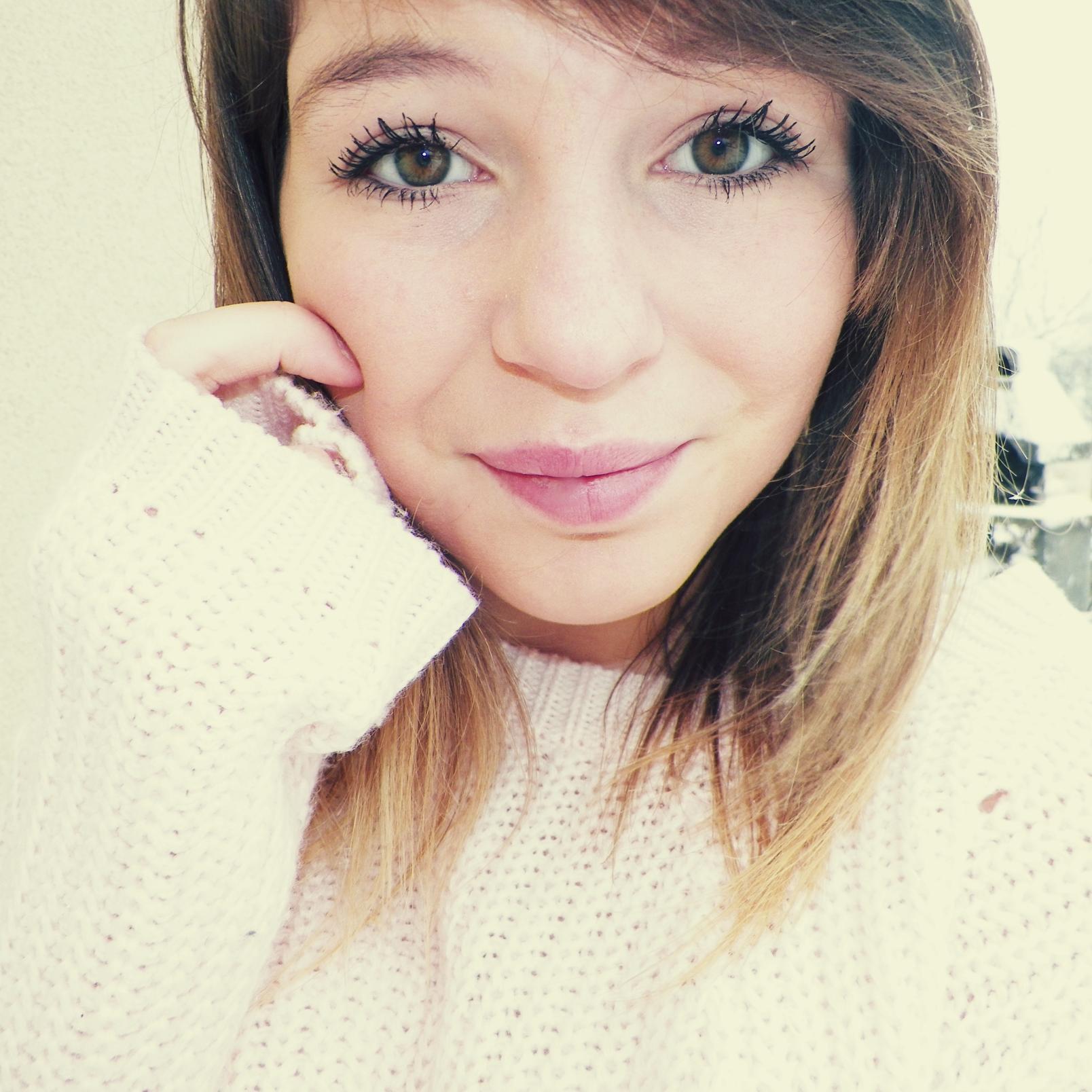 CallmeLaurinee's profile picture. snap ; lauriine_ldrt - sexion d'assaut - vingt-cinq zéro huit deux milles quatorze Jordan