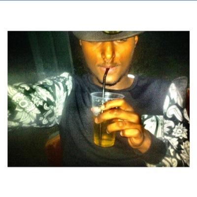 Follow Me and i will Follow You back instagram- sharon_beyena