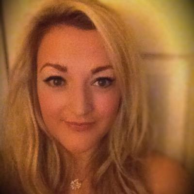 ClaireLouiseU's profile picture. Hiya chicken x