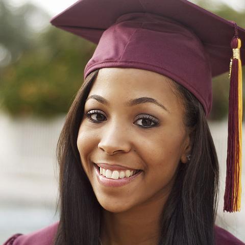 LifeofaCollege's profile picture. From difficult classes and roommates to your social life and finances, learn more about how to make the most of your college life.