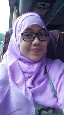Peralihan twitter dri @Gyna_mardianty menjadi @gyna_ajja..yg lama lupa pass..:D #PATH n #LINE : Gyna Mardianty