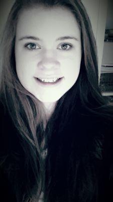 emilywoodall7's profile picture. 