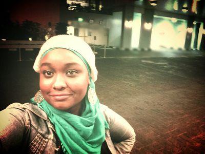 #Muslimnproud#Familynchocolates.  Im the color Blue and Im frends with the moon. Instagram sarah_khogali
