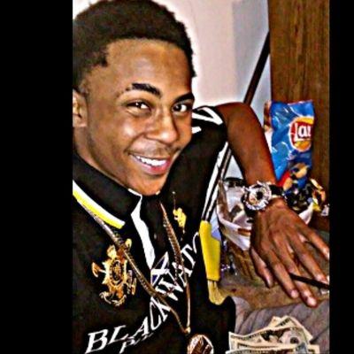 instagram:machine_gun_5helly