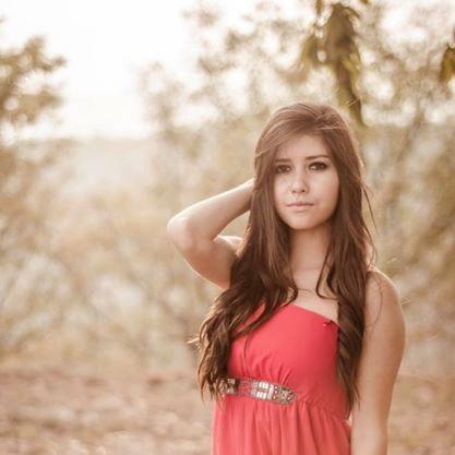 ClauBrenner's profile picture. Me gusta bailar, Me gusta la playa, me gustas tu.