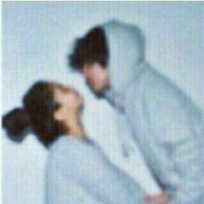مهما كانت أقدار الله مؤلمه ثقوا بأن في طياتها رحمه كبيره ♡