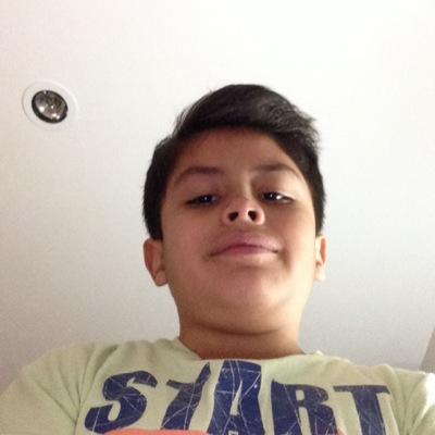 cesar229382993's profile picture. 