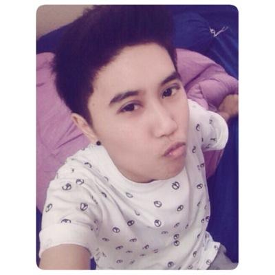 เป็นทอมคับ ถึงไม่หล่อแต่จริงใจนะ