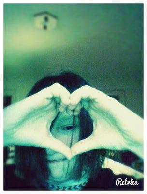 wolfy_snyder's profile picture. hi I'm Worthless girl and I'm single and I'm goff I think ok and I love gay people too and my best friends and music is my life :3 :3 I'm 13teen