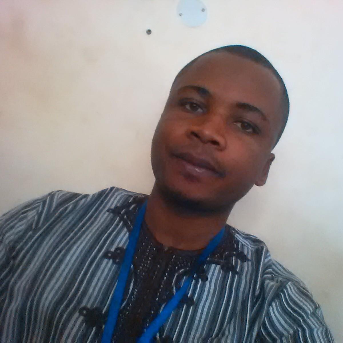 Am cool,gentle n a nice guy! I lov Oluwa to d fullest