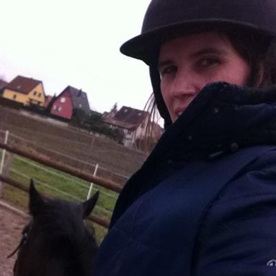 AdeliseF's profile picture. RP & social media manager chez @Noiizy_News. #RP #economie #pme