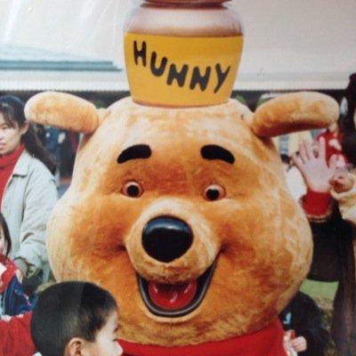 愛知県在住の、中日新聞をこよなく愛する猫っぽい性格の人。