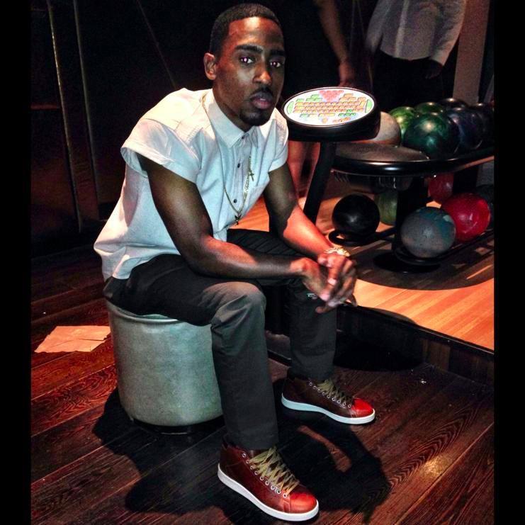 I'm Just A Young Man From Brooklyn Living Life Ambitiously Instagram:ElFlacoGuapo Follow My Artist @O_Wavy Check Out His New Single They Know