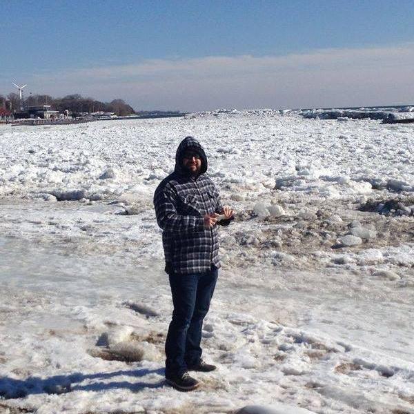 ... just swimming in the sea of tweets ...
he/him