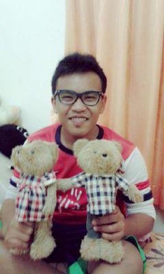 rifki_350's profile picture. united kingdom