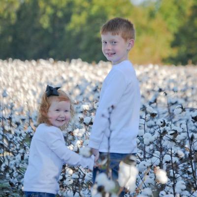 ECHS teacher, wife, mother of 2, follower of Jesus Christ!