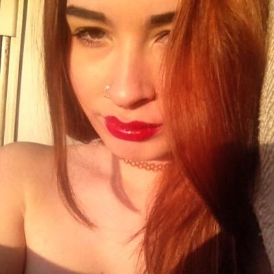 FOLLOW MY MAIN ACCOUNT PLEASE @cutepeachybutt x
