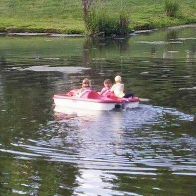 rt2715's profile picture. 