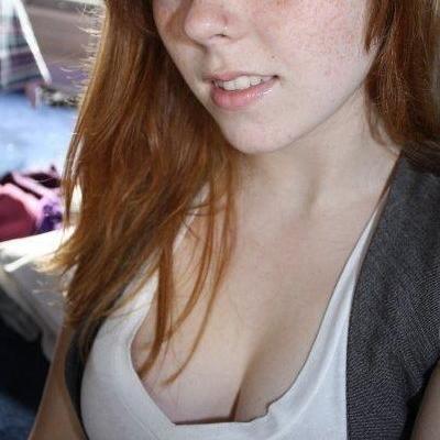 Jessica #libertine et #salope sans complexes -- http://t.co/ZsbcTJLcpg si tu aimes tu follow je follow back