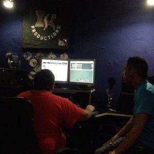 jairelbomba507's profile picture. 