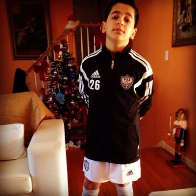 editgoeshyper's profile picture. Welcome to thou kingdom of EDIT all thou peeps are allowed, make sure you keep your eyes on it Thank Thou for coming, bye!