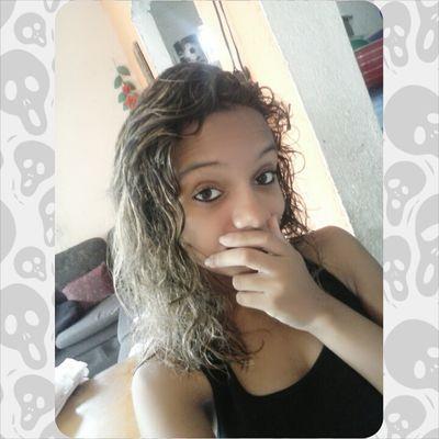 Hoje o céu abriu e o sol apareceu,o tempo até parou quando 
 chegou ♪