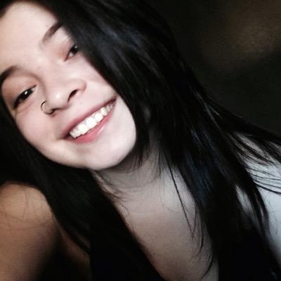i am an egg // i'm also @homeboytroye