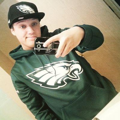 mxthomas57's profile picture. 17 years old.