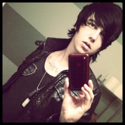 For the strengh of the pack is the Hybrid, and the strengh of the Hybrid is himself. #OC #Single #Hybrid #TVD #TO {Mature 18+}