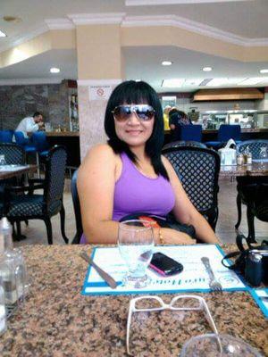 Chiqui_Barros's profile picture. Me gusta hacer amistades, trabajo en la mejor empresa, y mi lema es  hacer el bien sin mirar a quien..