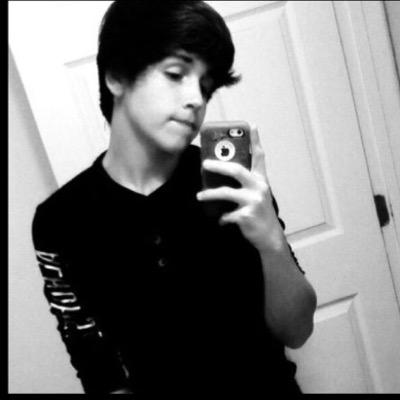 fan boy to the realist.... im not gay just saying