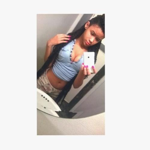 † ₮rue to my religion † ・Faithful to båe・ ㌢ My words are foreign㌶ ⇻Thats all yu need to know♕