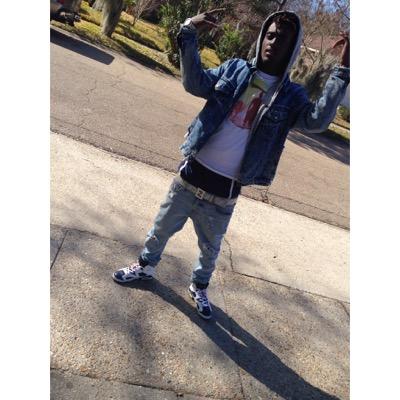dont play with the Hu$tle yhu eat R yhu starve!!!!!