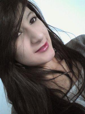 cris8sufacot's profile picture. 