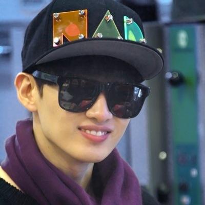 رجعي الفولو هينا لو سمحتي :) 
@EUN_HYUK_44