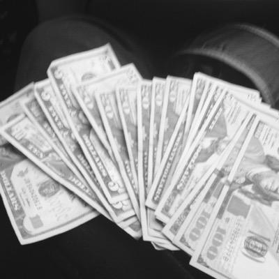 SourGramsboii's profile picture. stay high