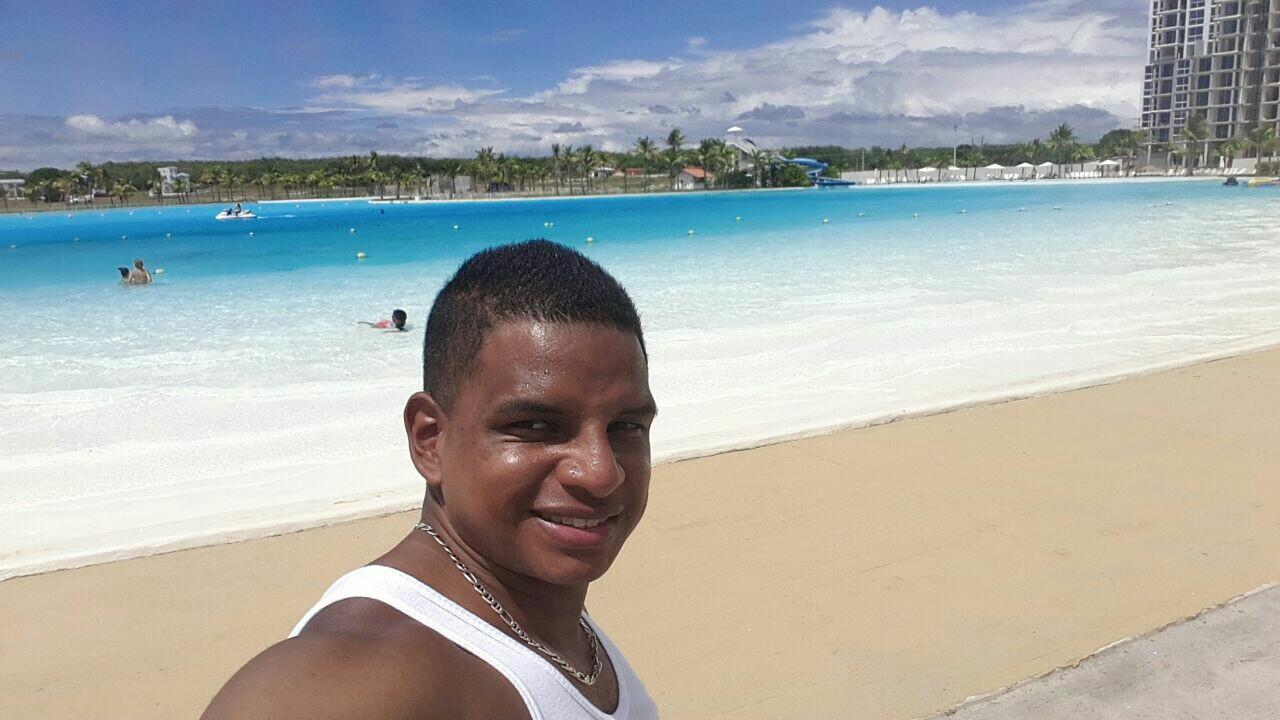 Panameño 🇵🇦 Terapeuta Respiratorio. Católico.