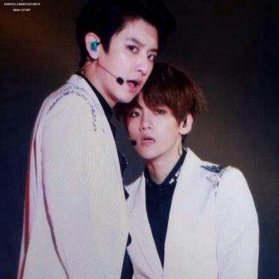 Ilysm yeollie's {}