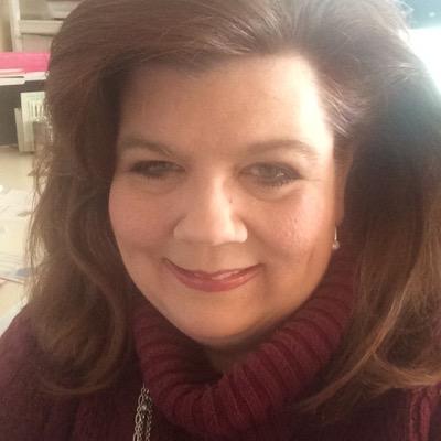 Suzi66's profile picture. 