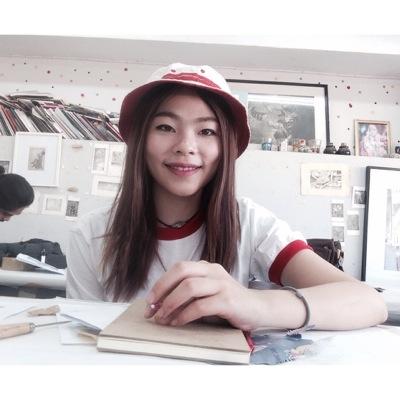 minewinegrape's profile picture. 