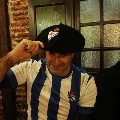 Donostiarra. Aita. Intereses varios, pero aquí me centro en deportes.
Socio de la #RealSociedad. También basket, #Baskonia y #Celtics, ciclismo...