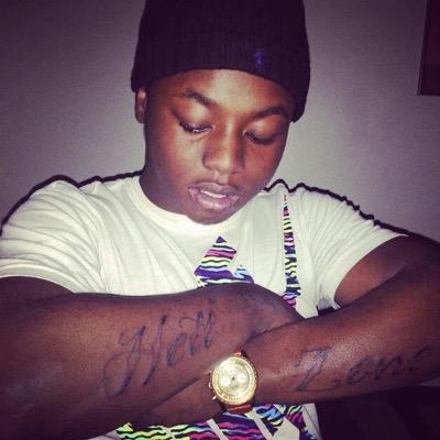 HellaFamousTae | 90's Baby | FreeDaGuys |
