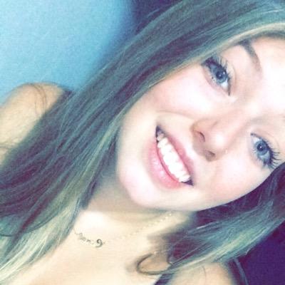 It turns out that nowadays people prefer for others to prove that they are happy, and they forget to be truly happy. Gossip Girl