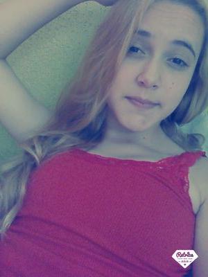 - Ainda sou o mesmo, bobo apaixonado, se eu estou errado nao quero nem saber, eu só sei que e a vida, é mais colorida com você