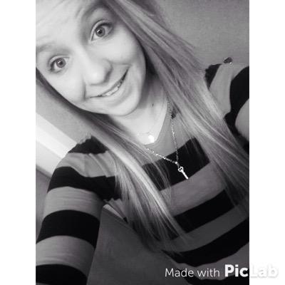 Sara✨ 14 years young muding & fishing country girl by heart❤️ I fan girl over Jack G your opinion about him is invaid. Nathanieal Bozylinski is my bf