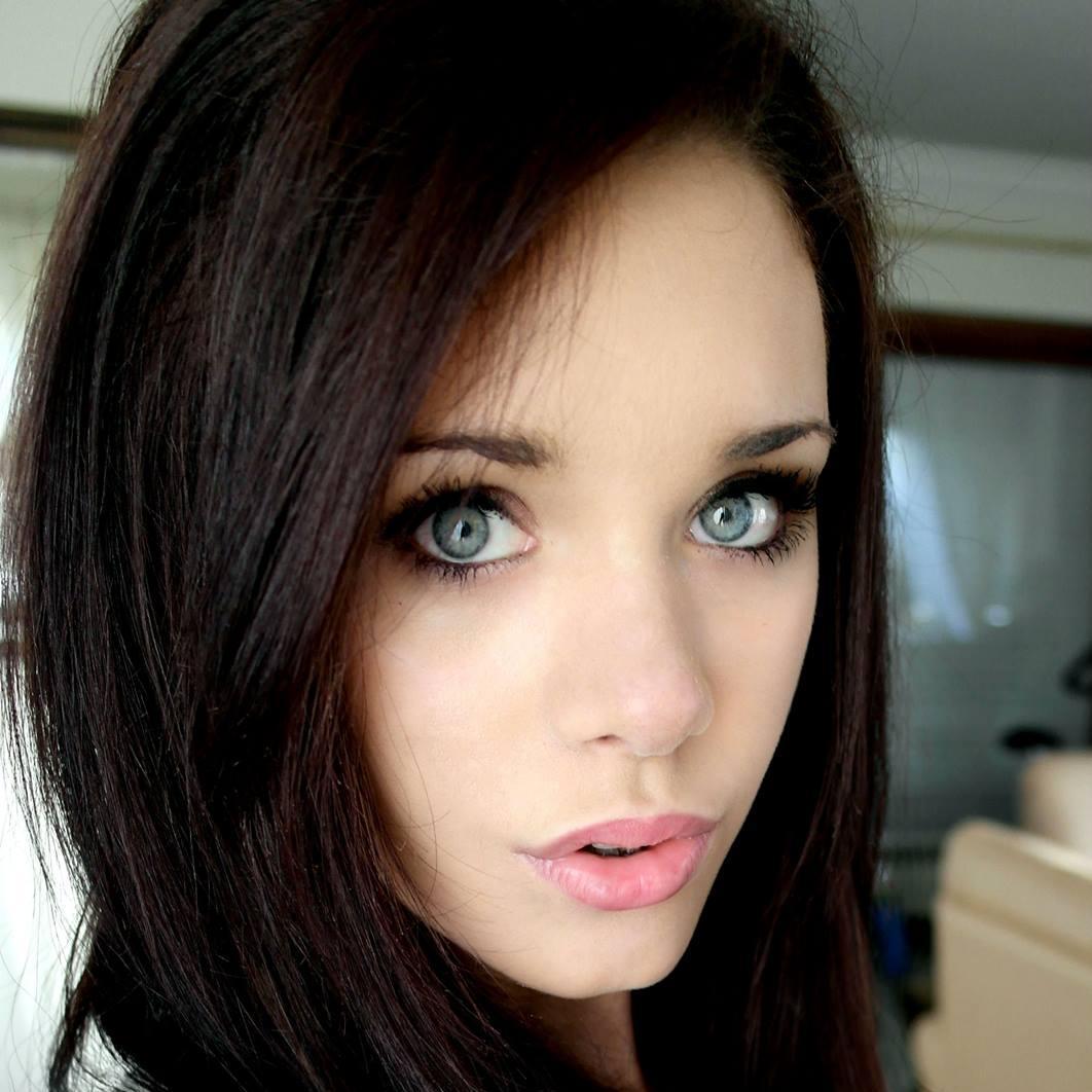 #Trance #EDM girl from Sidney, #Australia - 19 yo - Follow me