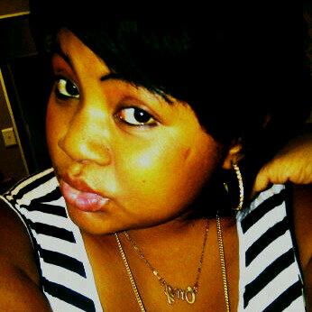 VioWibabyS's profile picture.  The Lord is my strength and my shield; my heart trusted in him, and I am helped: therefore my heart greatly rejoiceth; and with my song will I praise him.