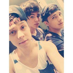 Valuh906's profile picture. Holu:33